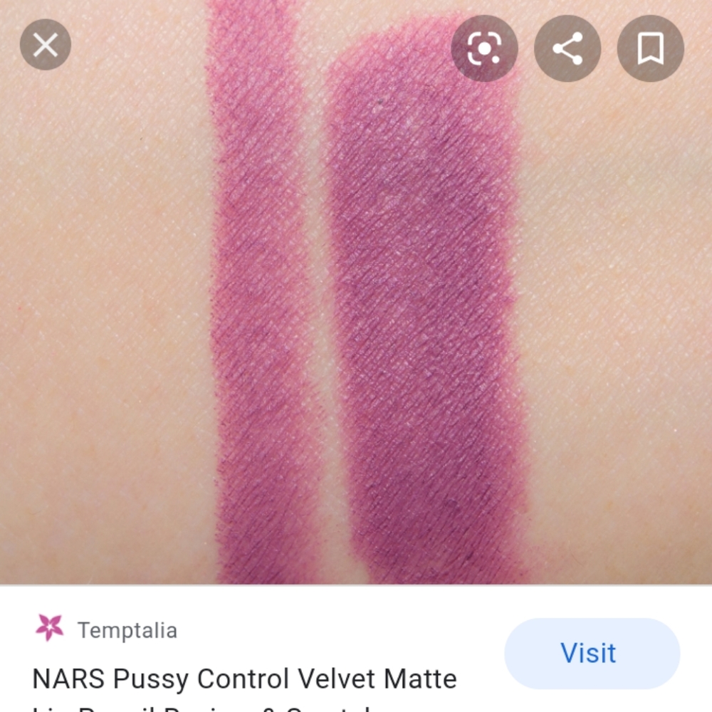 Lipstick - Picture 4 of 4
